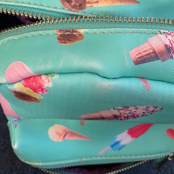 🍦Girl’s Backback🍦 - Picture 6 of 7